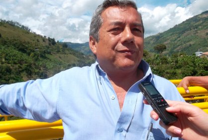 evelio gomez.alcalde de cajamrca