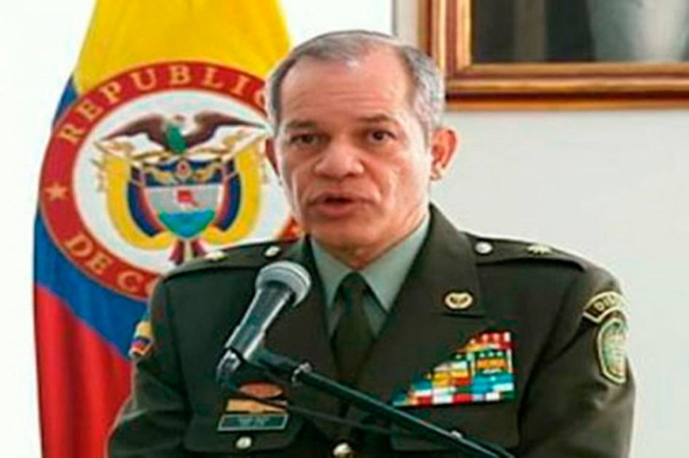 Las denuncias de corrupción contra el general León Riaño y sus hermanos 1 General Roberto León Riaño.