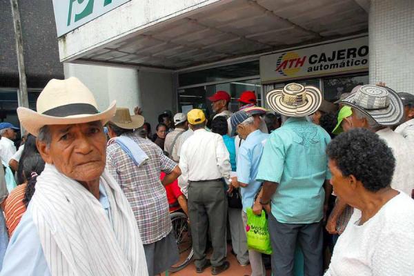 Pago de subsidios a ancianos
