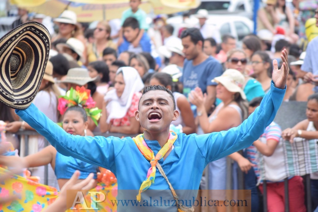 Festival Folclórico Colombiano 2015