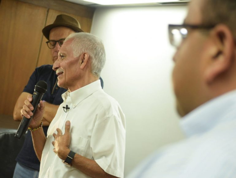 lanzamiento de la obra del maestro Jesús Alberto Sepúlveda WhatsApp Image 2018 08 09 at 7.52.29 PM