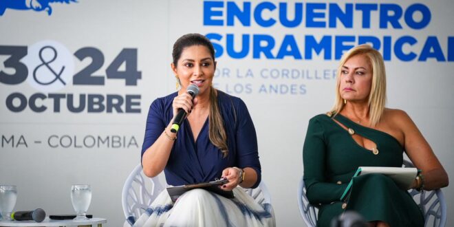 ”Las políticas por la defensa de la cordillera deben estar aterrizadas a los territorios”: Adriana Matiz 1 Adriana 3